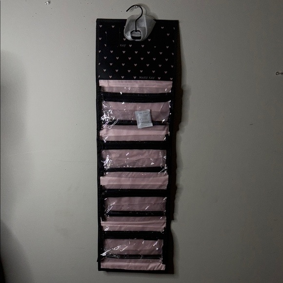 Mary Kay Black and Pink Jewelry Organizer with Collapsible Design - Picture 6 of 10